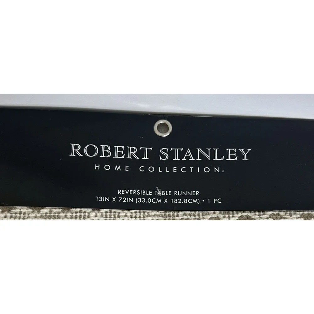 Robert Stanley‎ Forest / Deer Reversible Table Runner 13